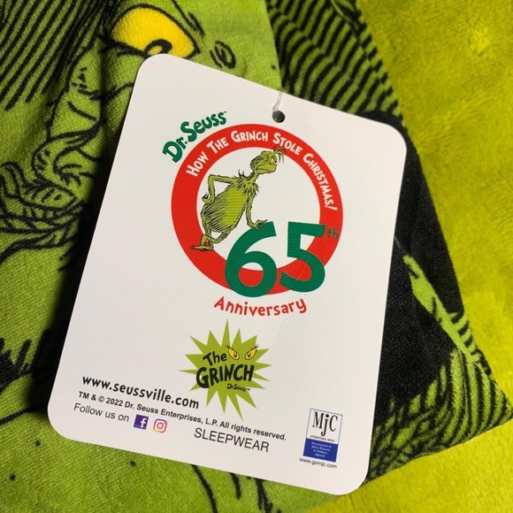 Dr. Seuss "The Grinch"  women 2 piece women pajama large - Picture 4 of 5